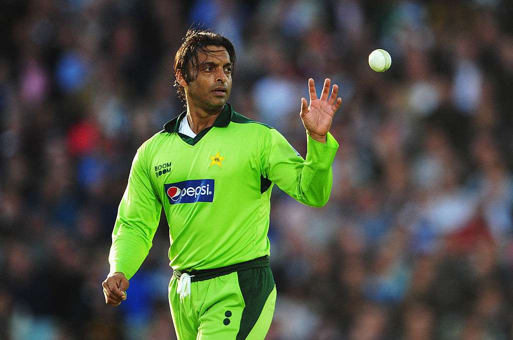 Best Bowling Figures in ODI Matches for Pakistan