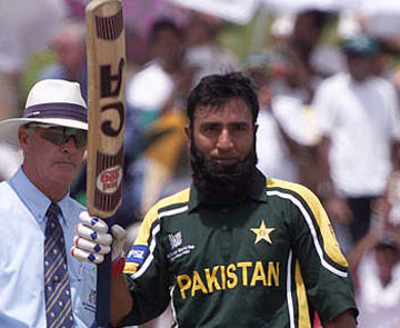  Bat Sponsors in Pakistan Cricket